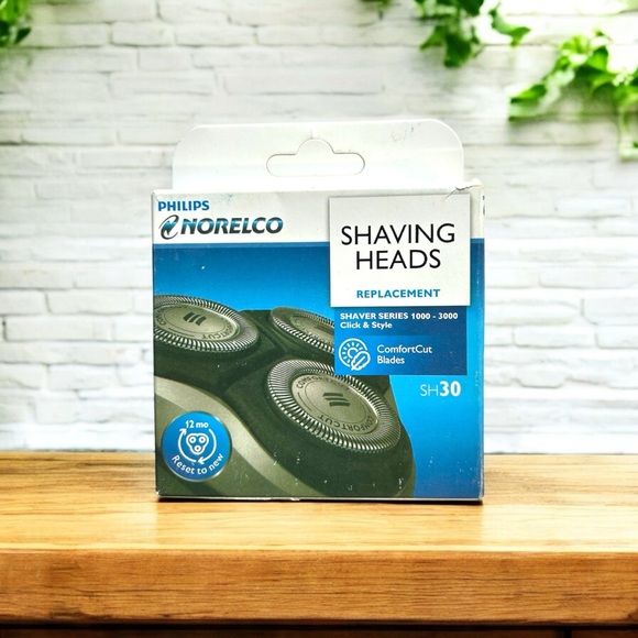Philips Norelco Replacement Shaving Heads SH30 - Picture 1 of 2